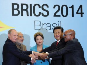 La signature d’un accord pour la création de la Nouvelle banque de développement (NBD) et d’un Pool de réserves de change sera un événement central de ce forum. Ces nouvelles organisations sont censées devenir une alternative à la Banque mondiale et au Fonds monétaire international, réduisant ainsi l’influence financière de l’Union européenne et des Etats-Unis sur les processus dans le monde. (DR) 