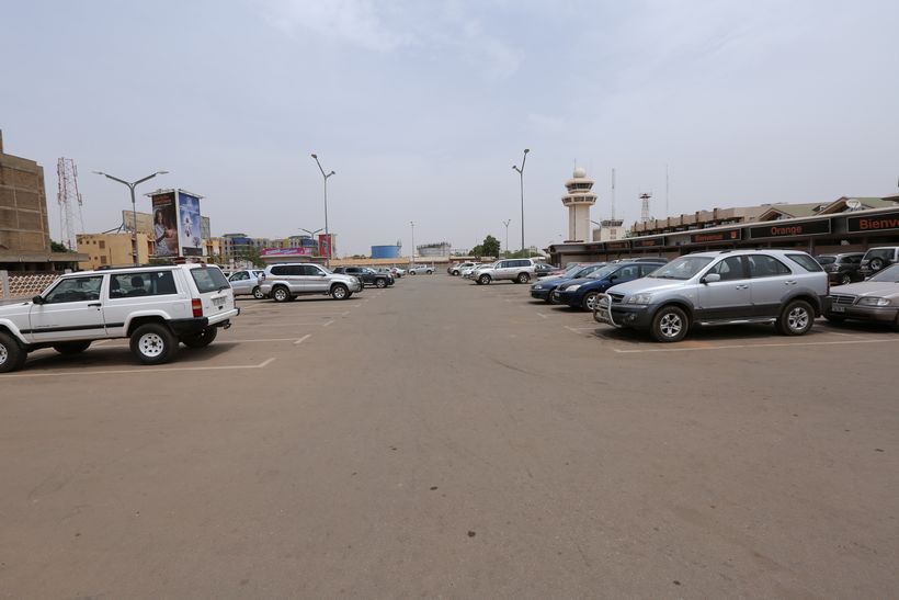 Traffic and parking of heavy goods vehicles: the regulations fall under the exclusive competence of the Municipalities